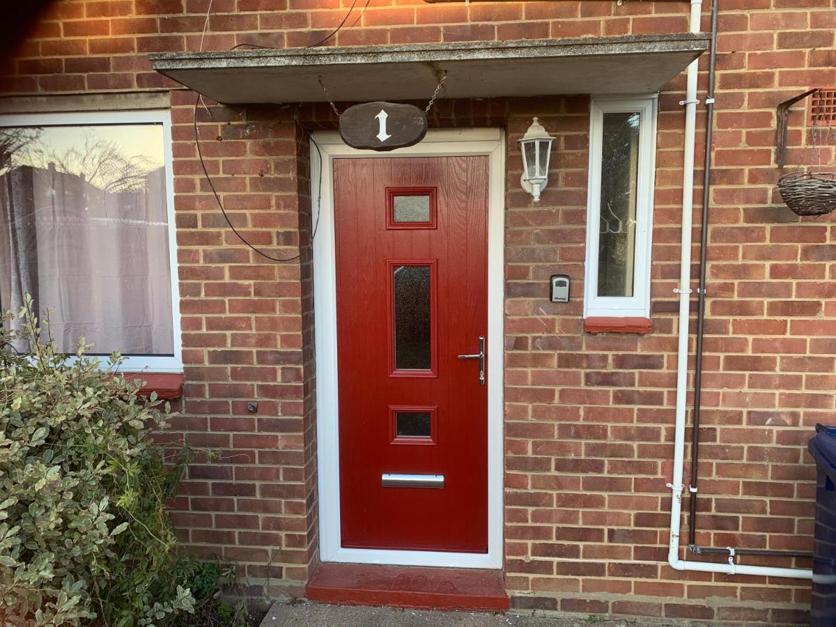 St Ives, King Bed Cosy Home, Parking, Fast Wi Fi Exterior foto